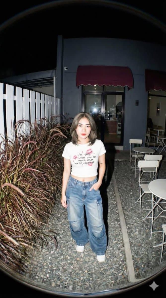 Prompt 1995083555601531305